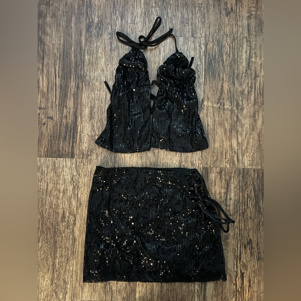 Disco set, skirt and top, like new barely worn, Size small